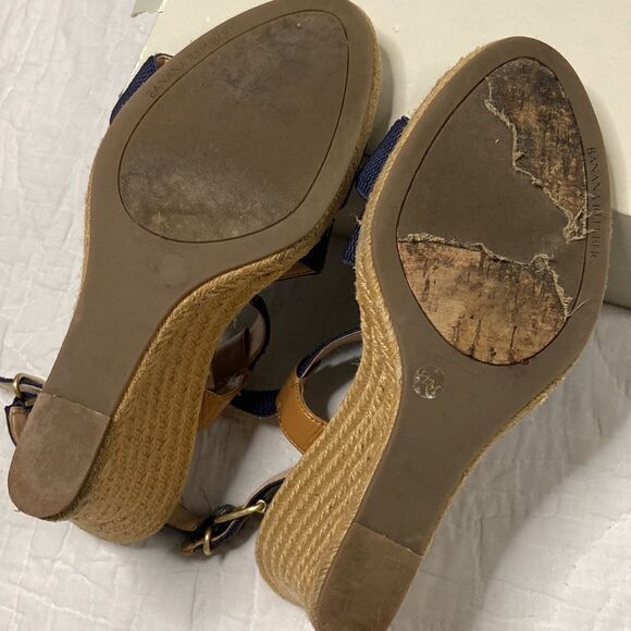 Banana Republic Piperr Wedge Heels size 11 - Picture 11 of 12